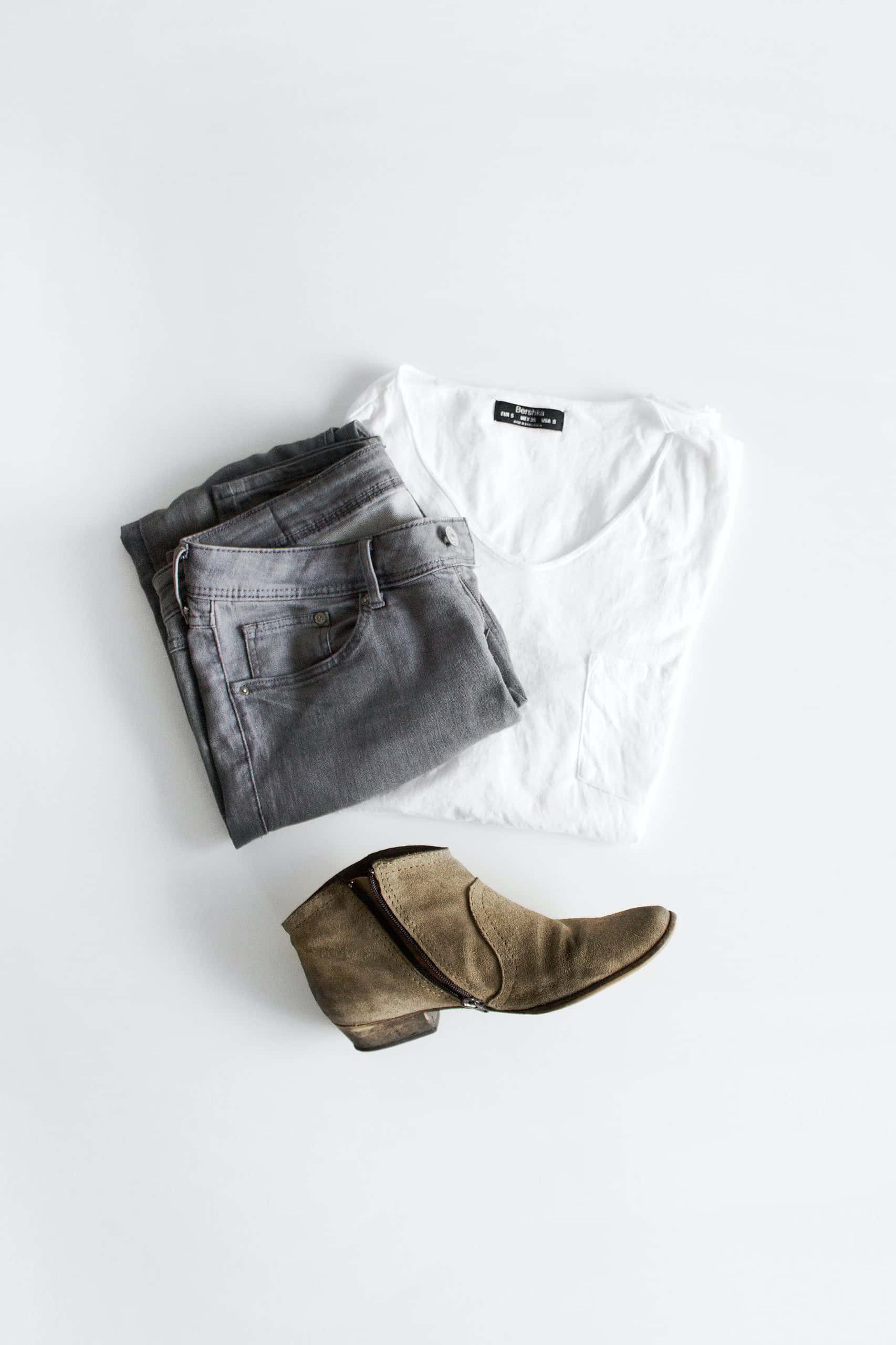 11 Ways On How To Purge Your Clothes (The Ultimate Guide)