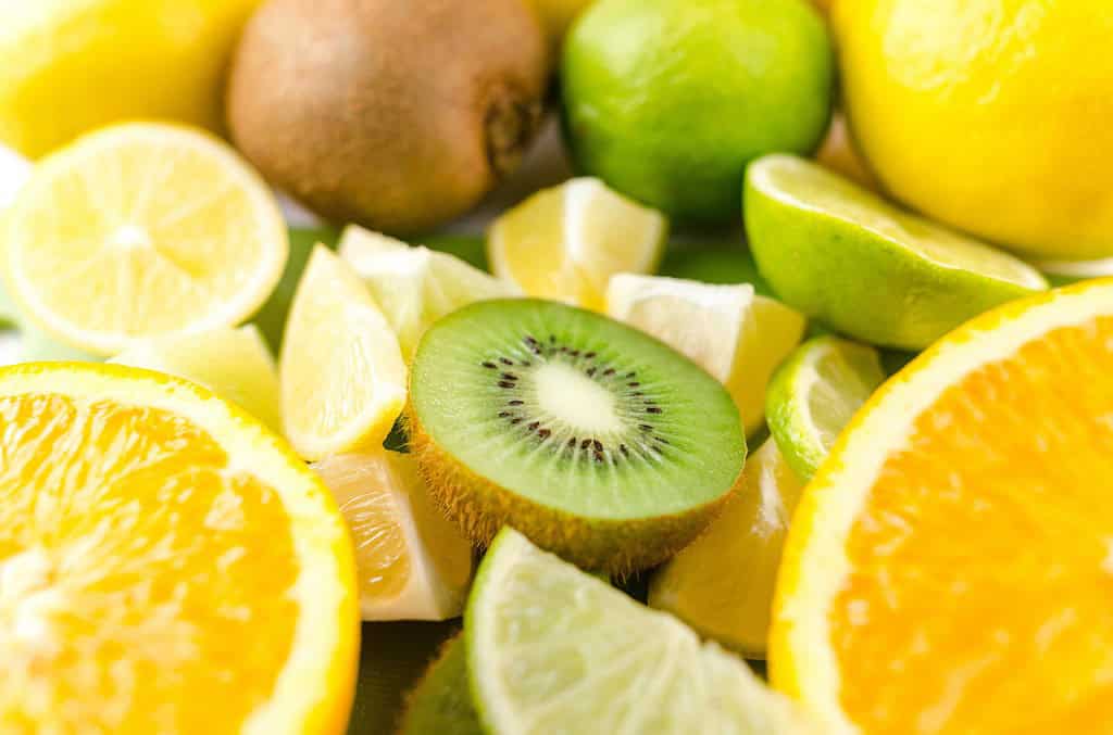 a lemon and kiwi